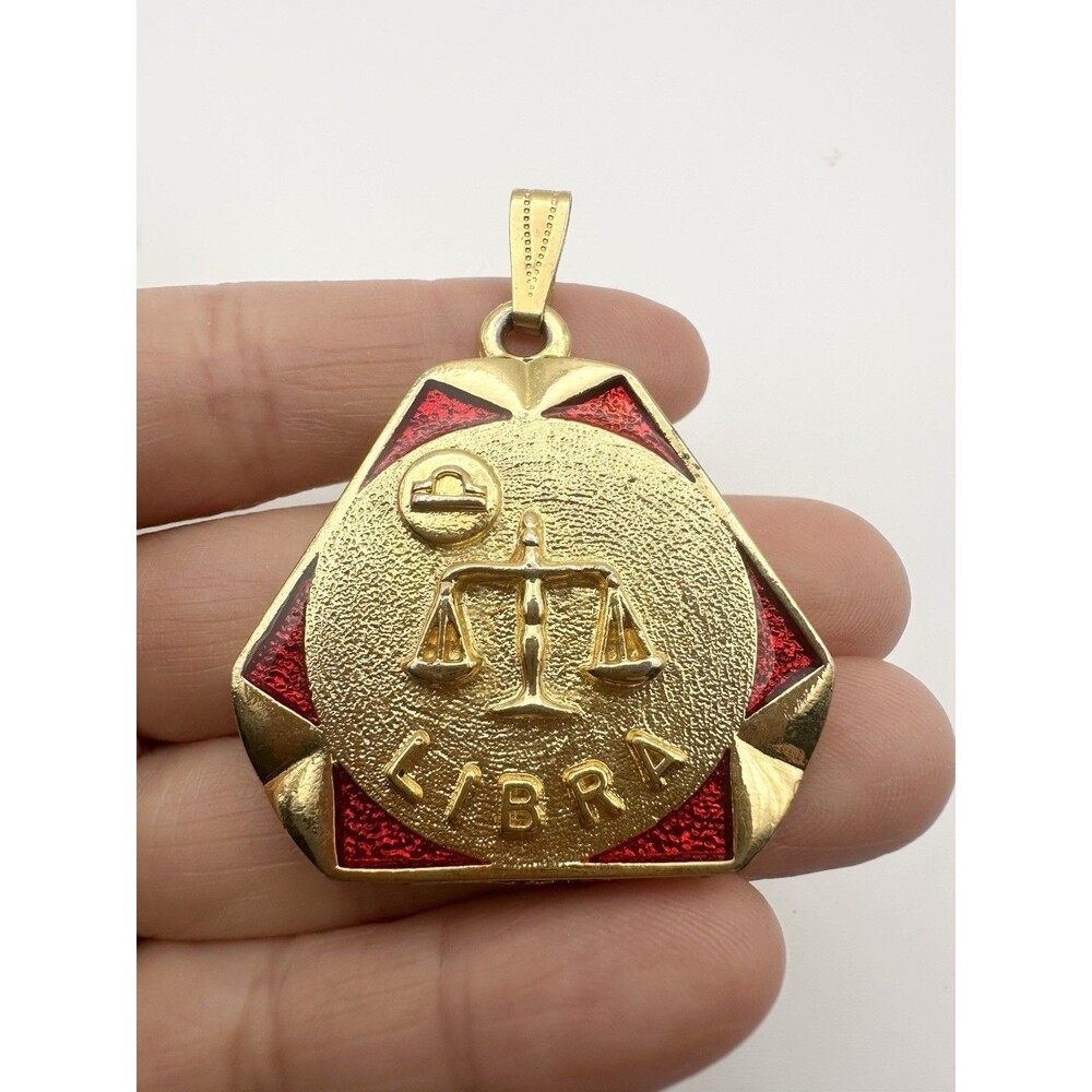Vintage Gold Tone Zodiac Libra Pendant